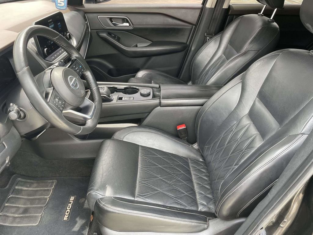 Used 2021 Nissan Rogue Platinum AWD/4WD image 13