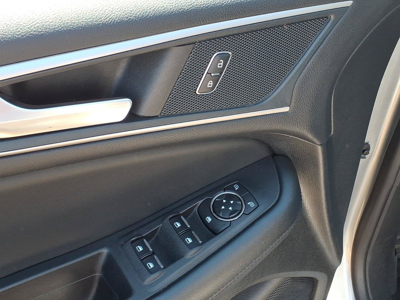 Certified 2024 Ford Edge SEL AWD/4WD image 16