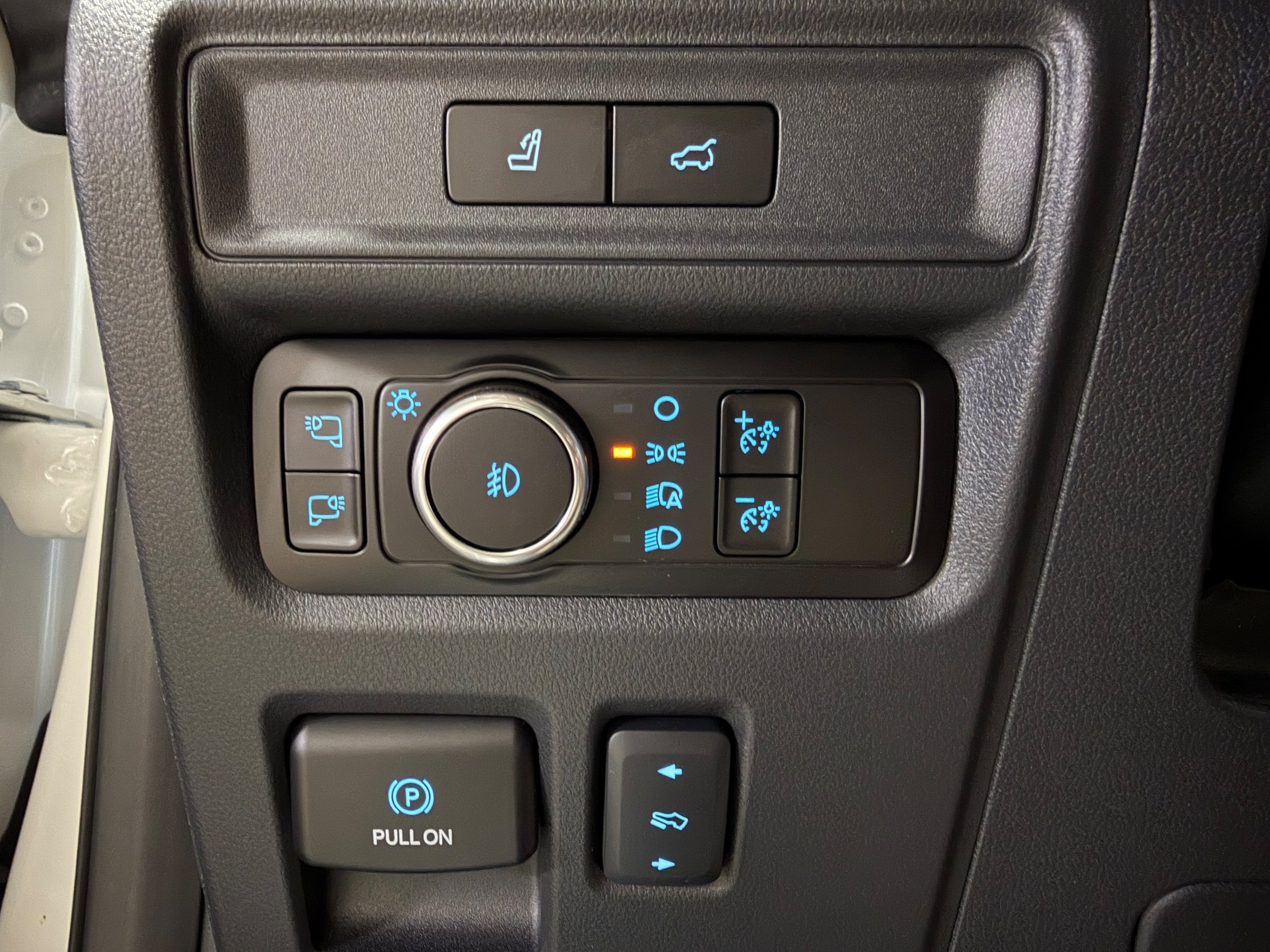 Certified 2024 Ford Expedition Max Platinum AWD/4WD image 17