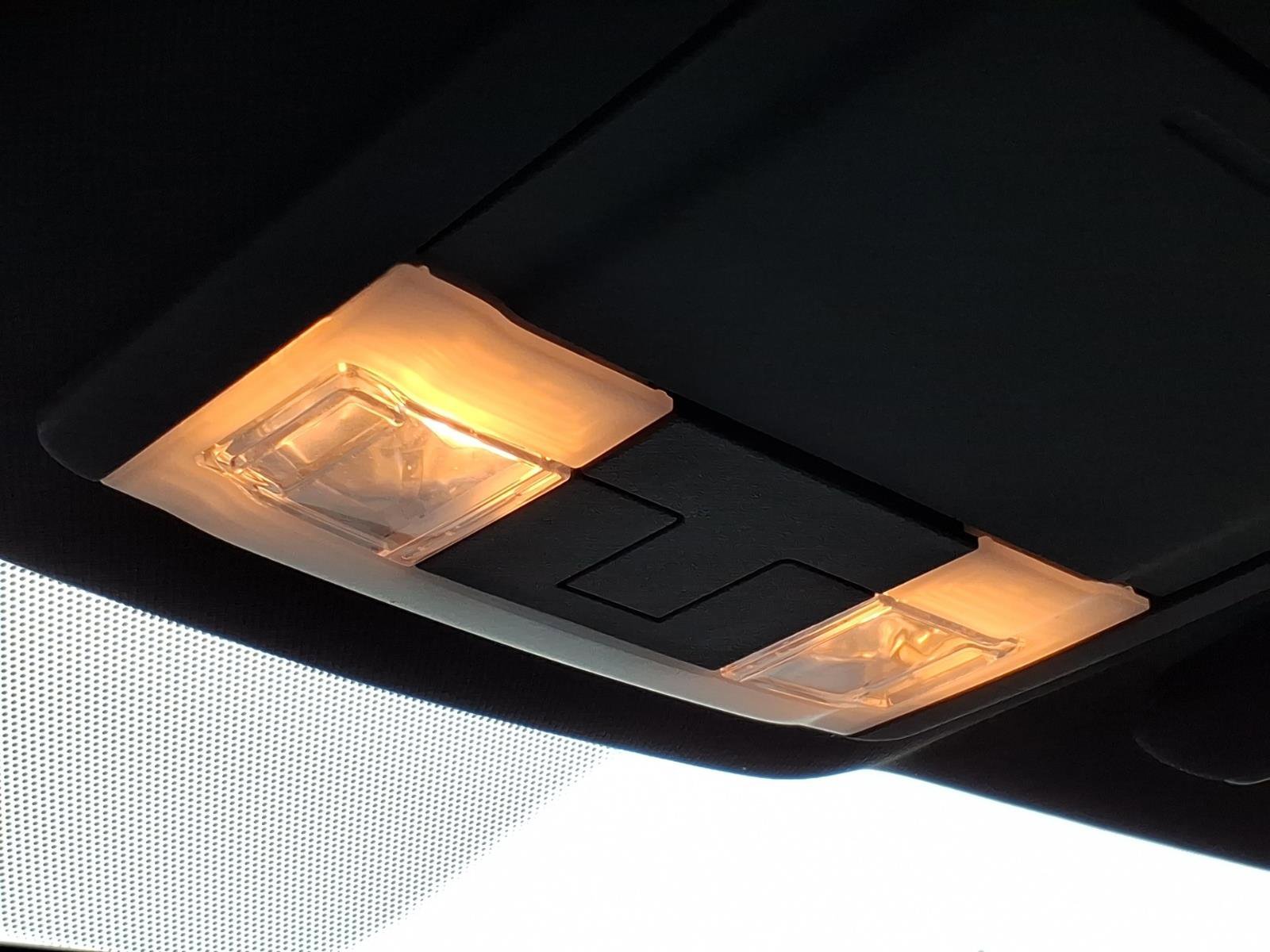 Certified 2018 Ford Explorer FWD image 22