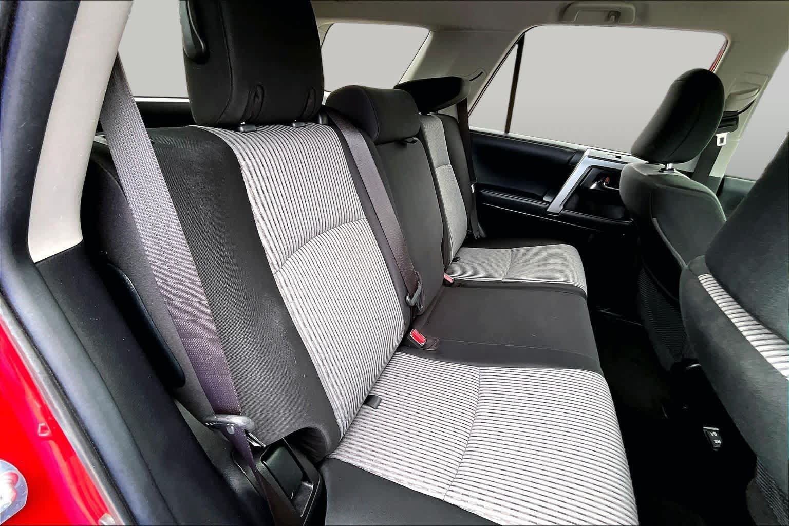 Used 2021 Toyota 4Runner SR5 RWD image 20