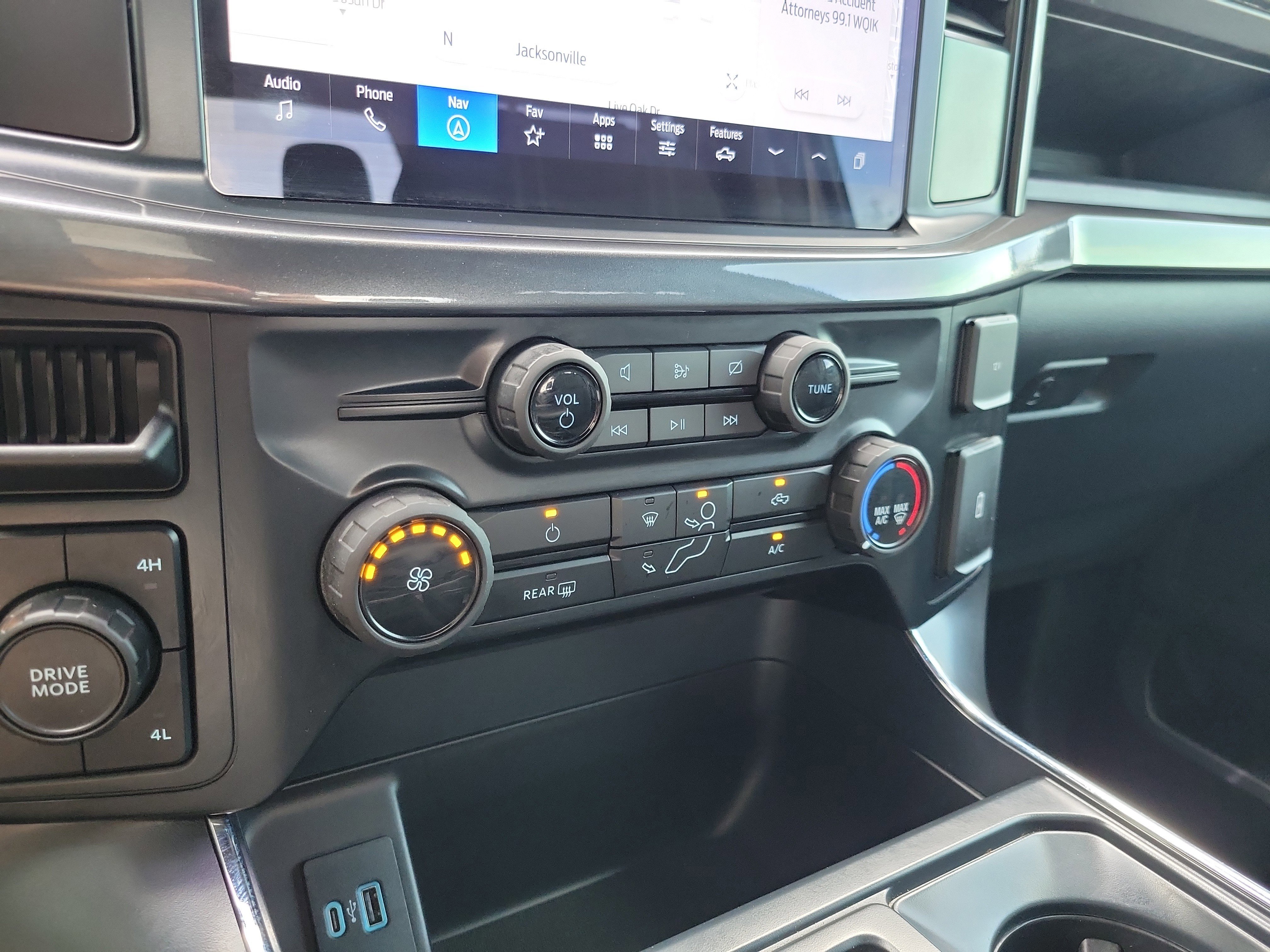 Certified 2024 Ford F150 STX AWD/4WD image 30