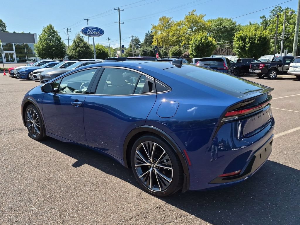 Used 2026 Toyota Prius Limited w/ Limited Premium Package AWD/4WD image 7