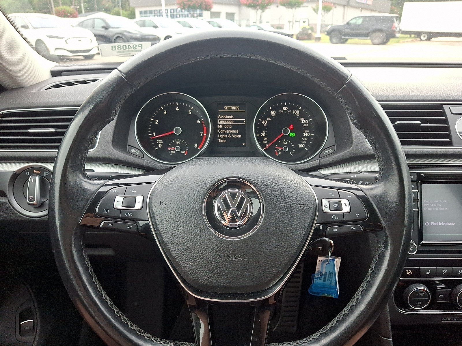 Used 2017 Volkswagen Passat 1.8T R-Line FWD image 17