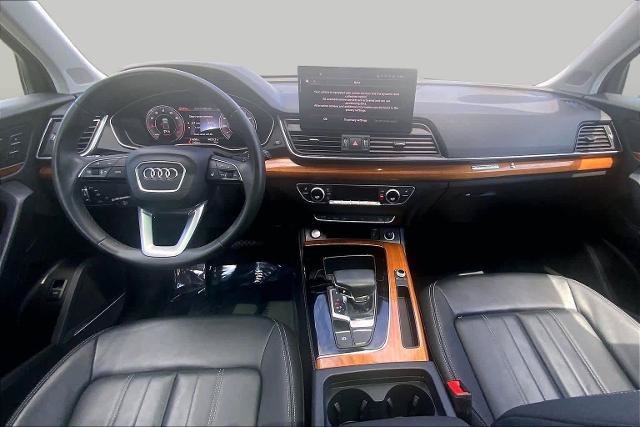 Used 2023 Audi Q5 2.0T Premium Plus w/ Premium Plus Package AWD/4WD image 16