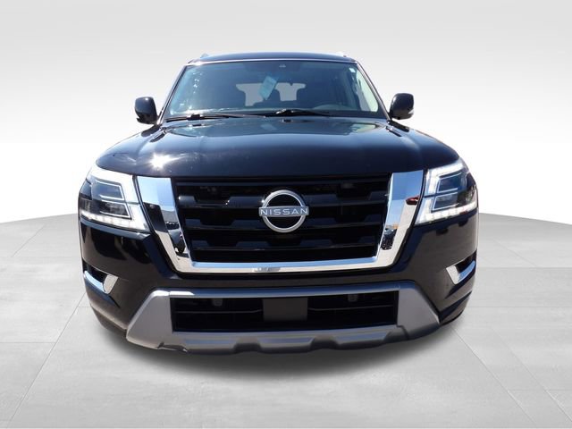 Used 2024 Nissan Armada SV AWD/4WD image 2
