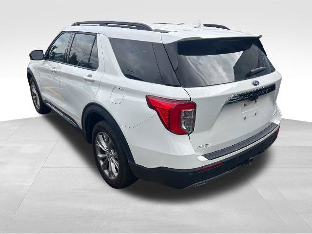 Certified 2024 Ford Explorer XLT w/ Equipment Group 202A AWD/4WD image 5