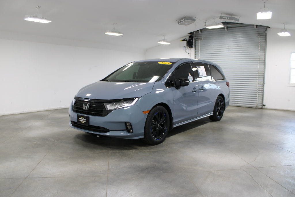 Used 2023 Honda Odyssey Sport image 5