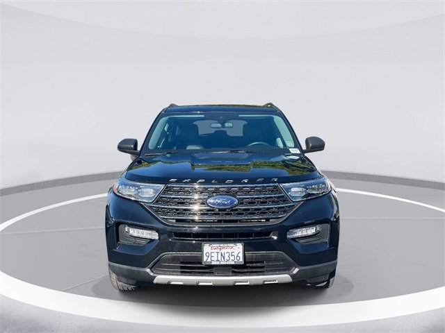 Certified 2022 Ford Explorer XLT w/ Equipment Group 202A image 5