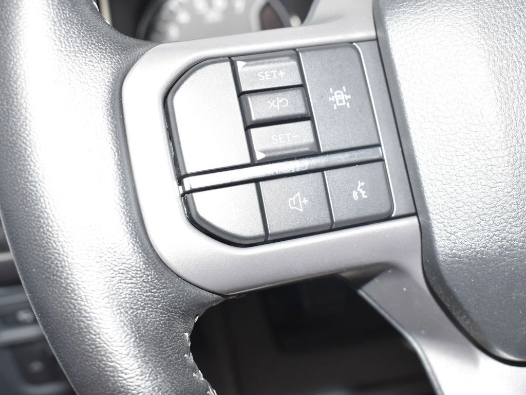 Certified 2022 Ford F150 XLT w/ Equipment Group 302A High image 35