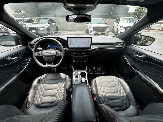 Certified 2023 Ford Escape ST-Line Elite w/ Premium Technology Package AWD/4WD image 16