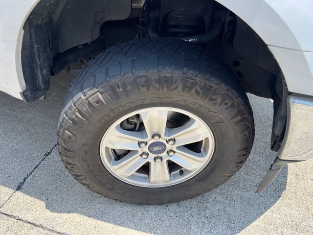 Certified 2020 Ford F150 XLT w/ Equipment Group 301A Mid RWD image 12