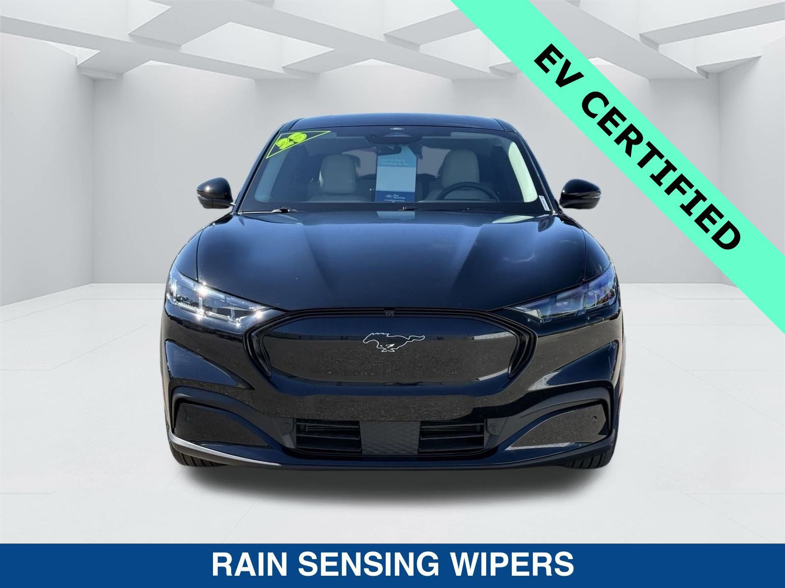 Certified 2025 Ford Mustang Mach-E Premium image 8