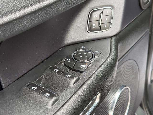 Certified 2019 Ford Expedition XLT w/ Equipment Group 202A AWD/4WD image 11