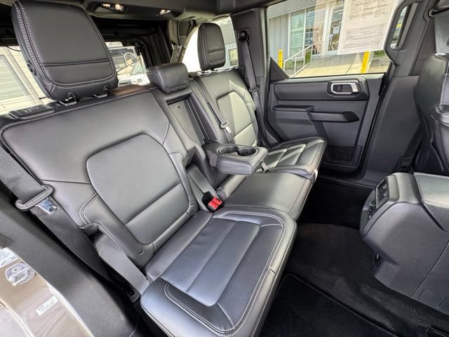 Certified 2025 Ford Bronco Outer Banks AWD/4WD image 33