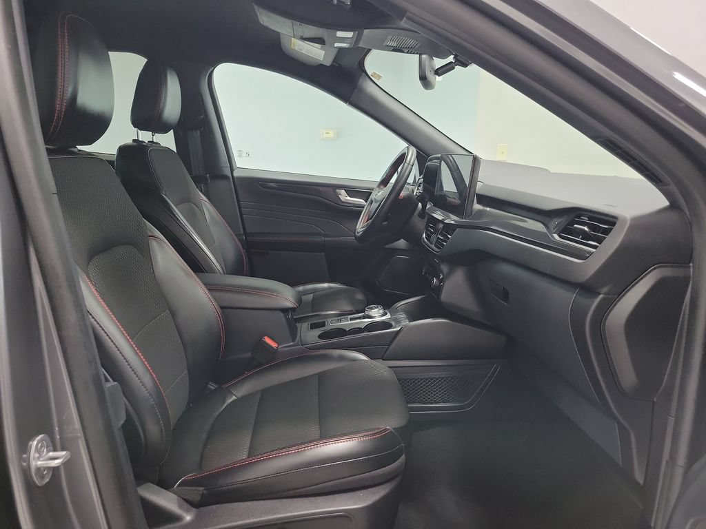 Certified 2023 Ford Escape ST-Line Elite AWD/4WD image 23