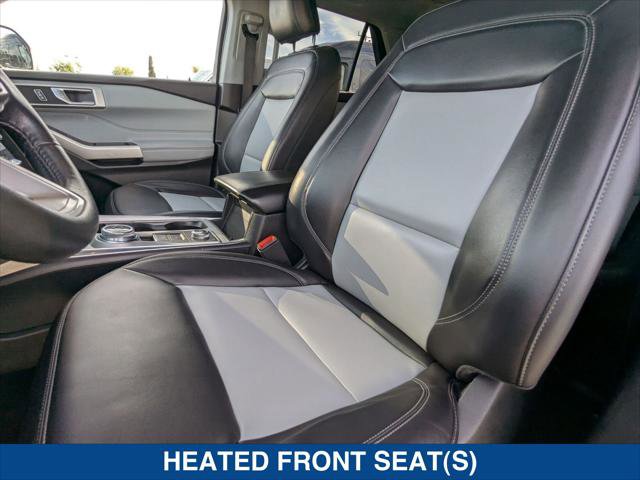 Certified 2023 Ford Explorer XLT w/ Equipment Group 202A image 21