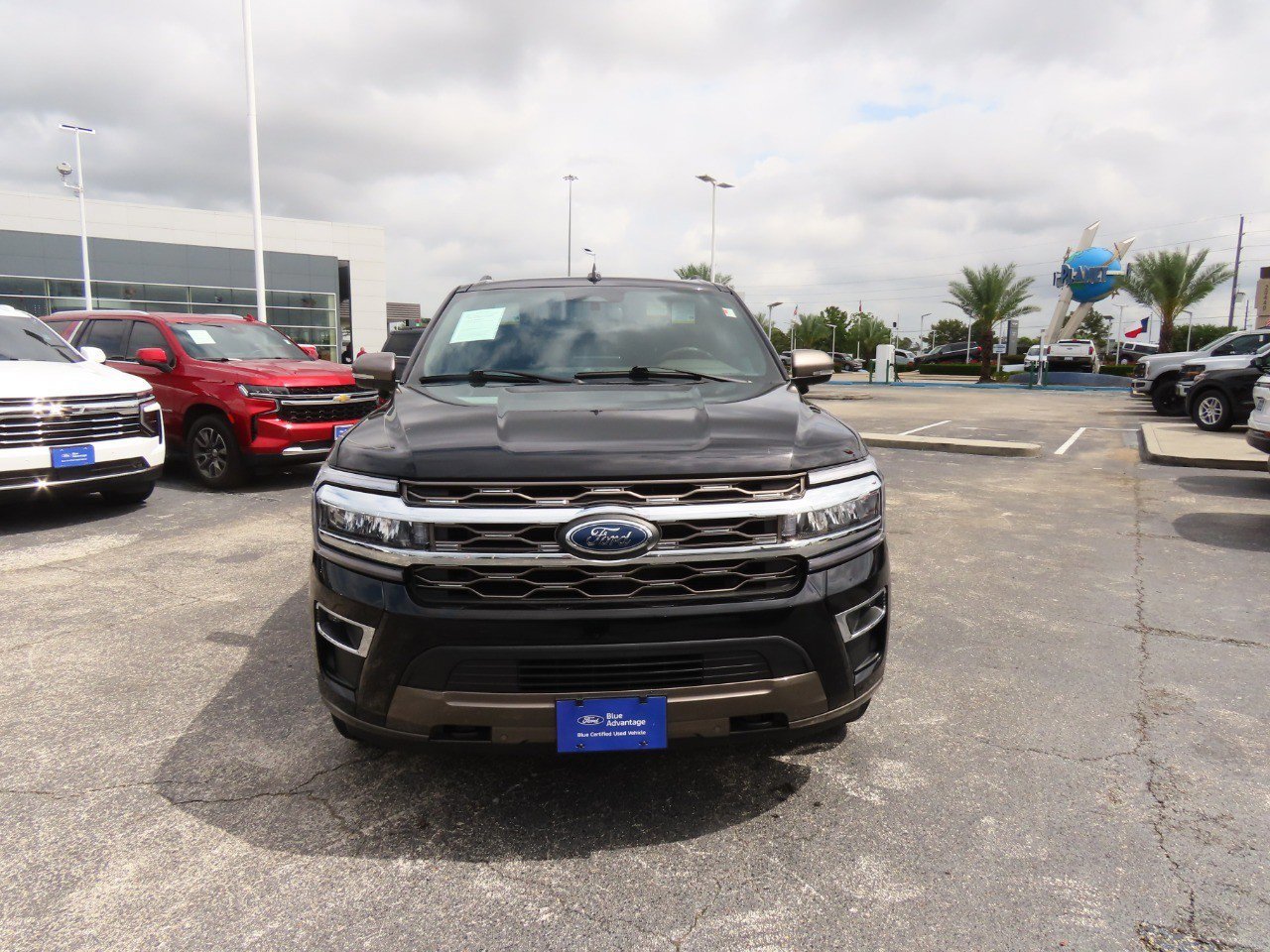 Certified 2024 Ford Expedition King Ranch AWD/4WD image 8