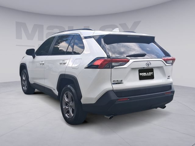 Used 2025 Toyota RAV4 XLE w/ Convenience Package AWD/4WD image 3