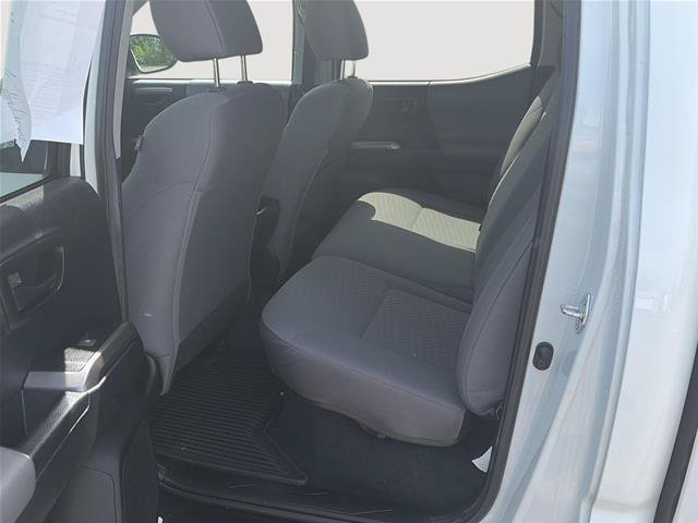 Used 2022 Toyota Tacoma SR5 w/ Technology Package AWD/4WD image 22
