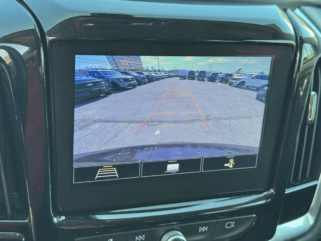 Used 2021 Chevrolet Traverse LT image 20