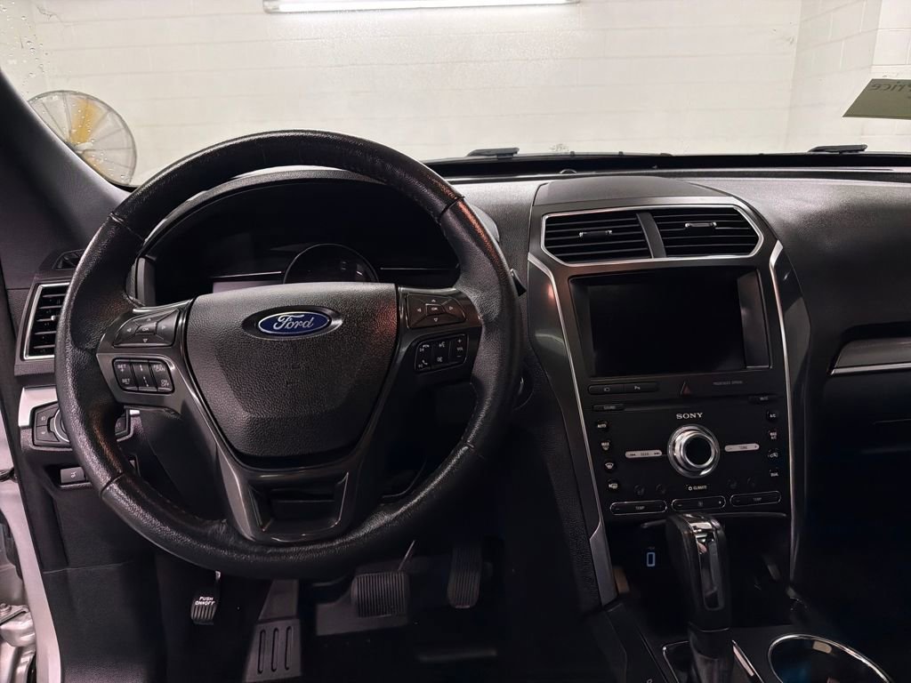 Certified 2019 Ford Explorer Sport w/ Equipment Group 401A image 9