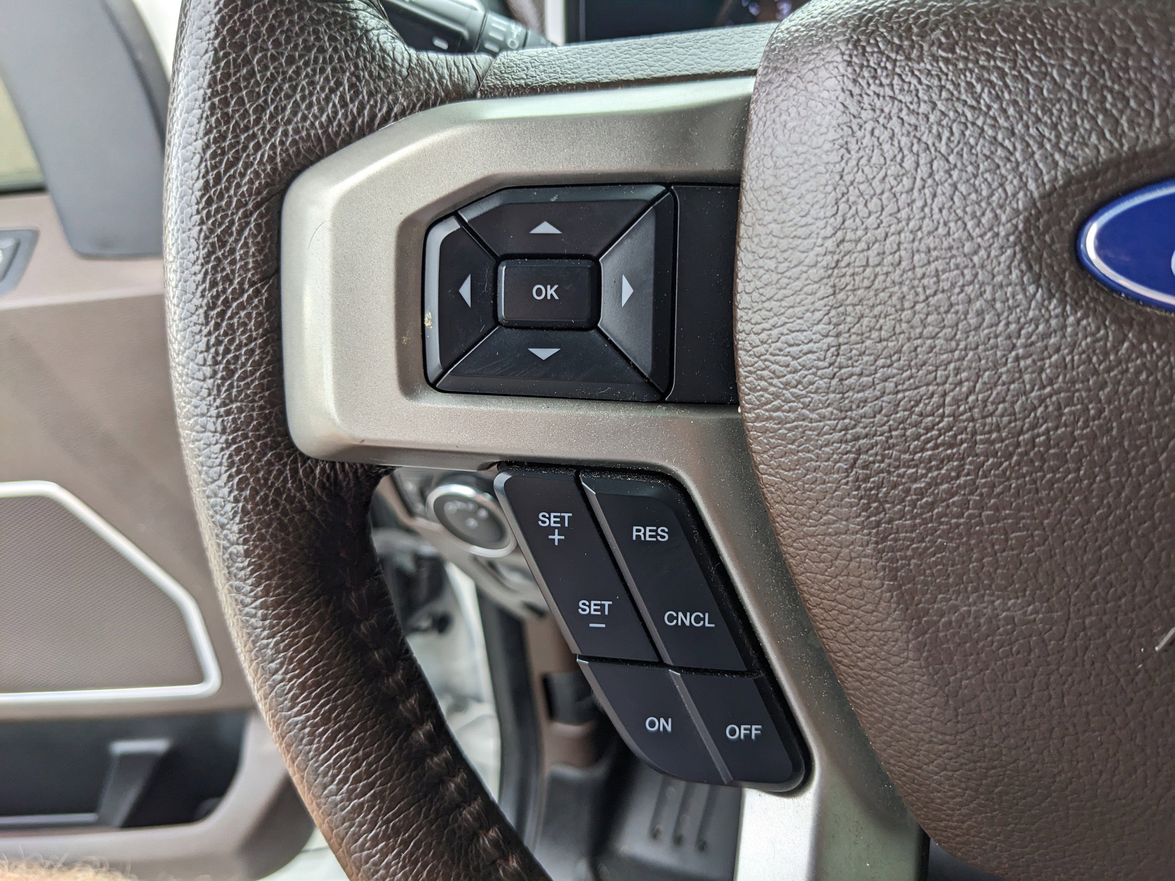 Certified 2022 Ford F350 King Ranch w/ Chrome Package image 28