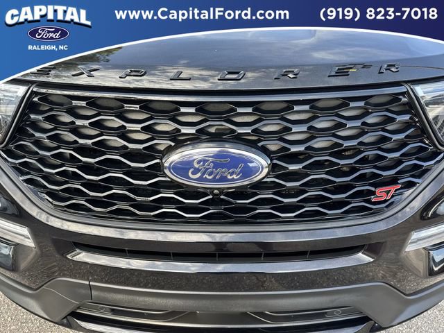 Certified 2024 Ford Explorer ST w/ Equipment Group 401A image 10