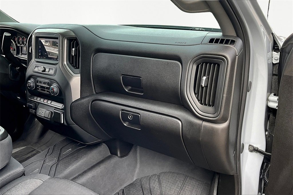 Used 2024 Chevrolet Silverado 1500 Custom image 17