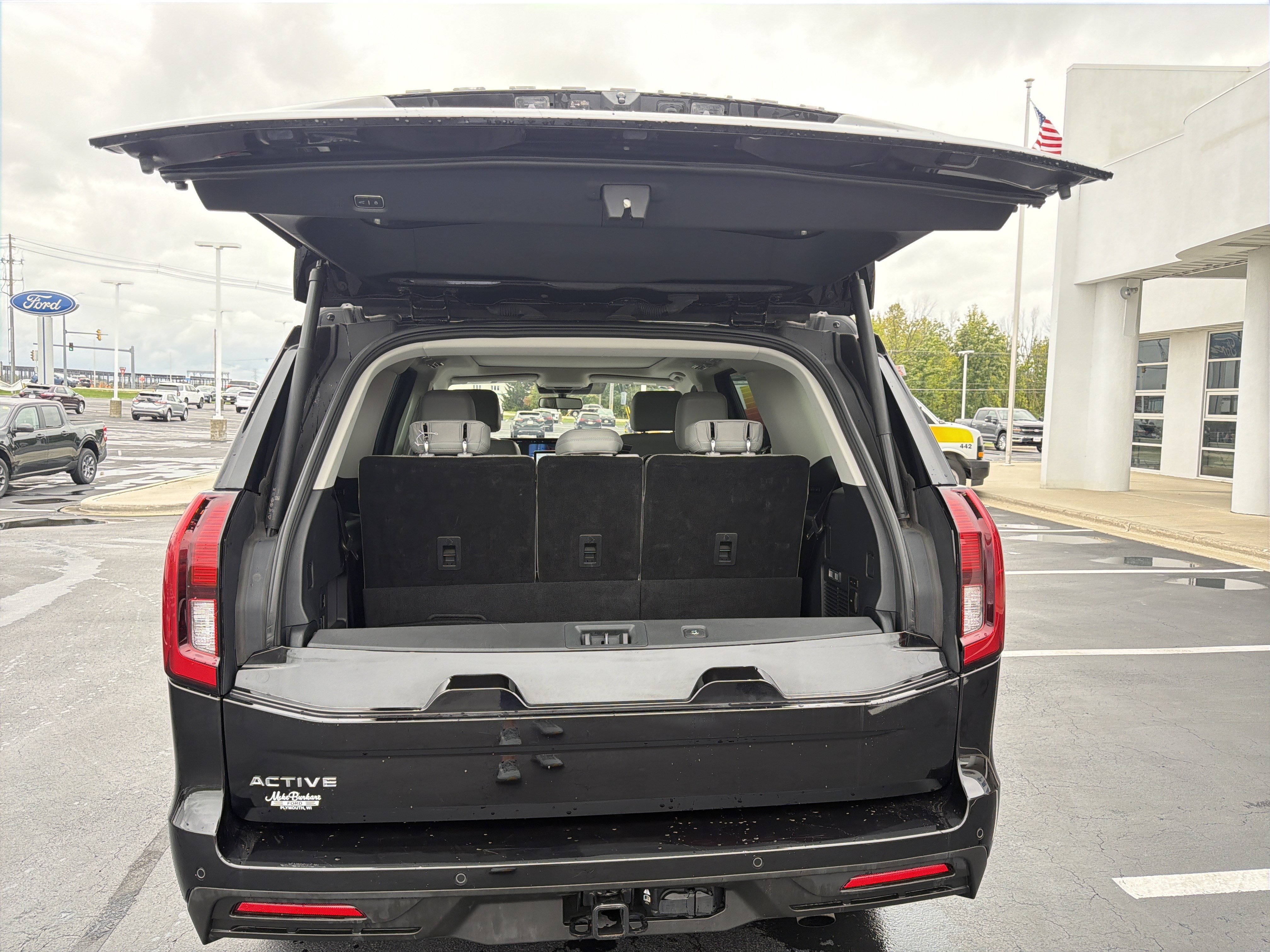 Certified 2025 Ford Expedition Active AWD/4WD image 18