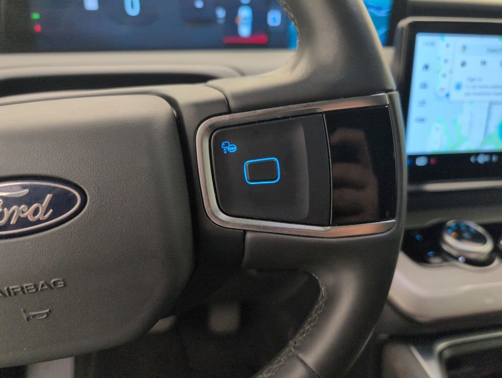 Certified 2025 Ford Expedition Active RWD image 38
