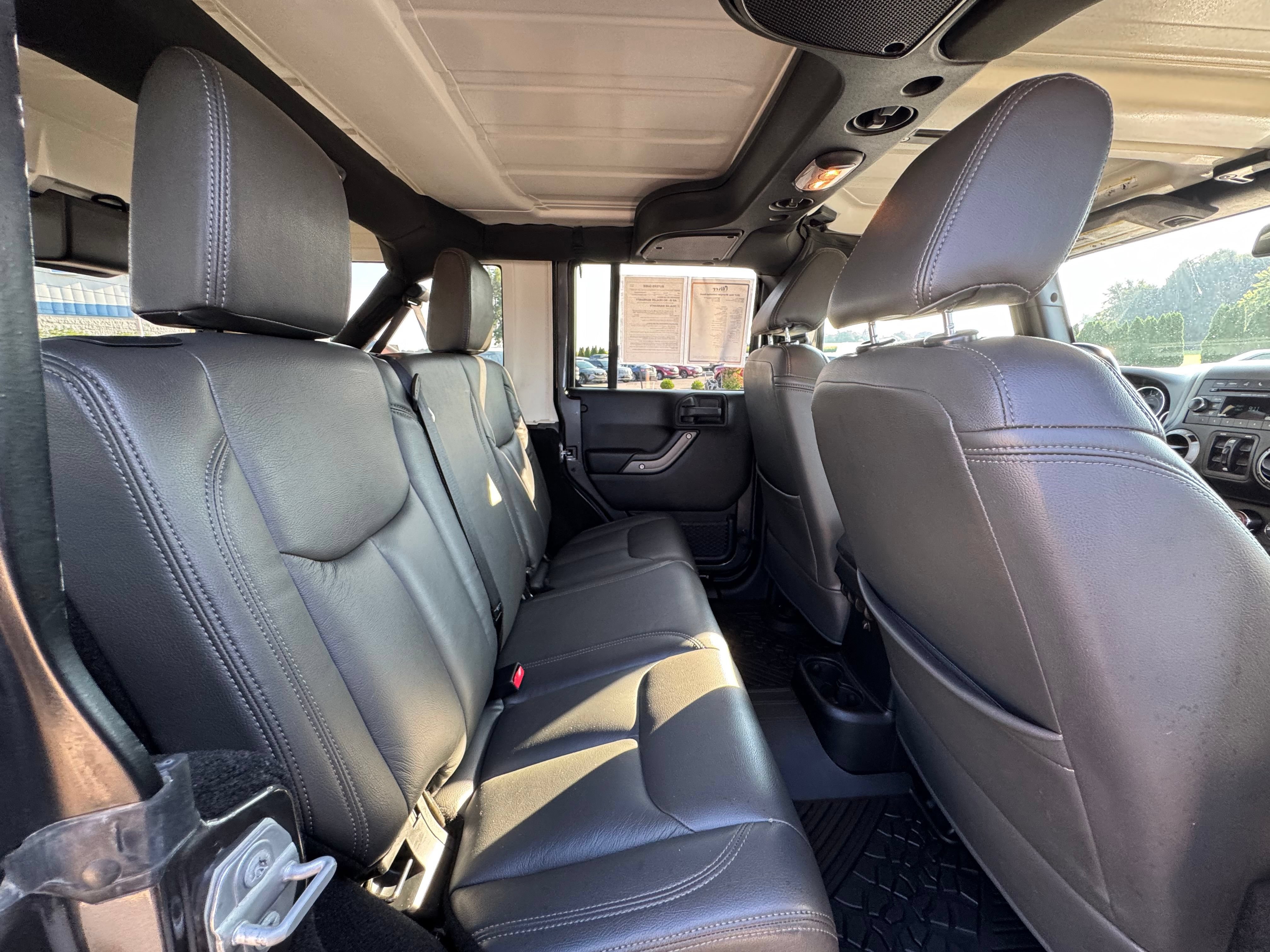 Used 2017 Jeep Wrangler Unlimited Sport w/ Quick Order Package 24S AWD/4WD image 14
