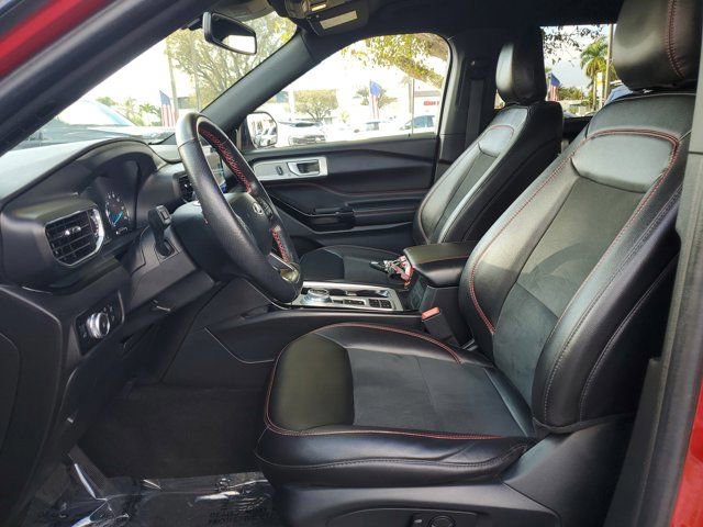 Certified 2023 Ford Explorer ST-Line w/ Class IV Trailer Tow Package RWD image 15