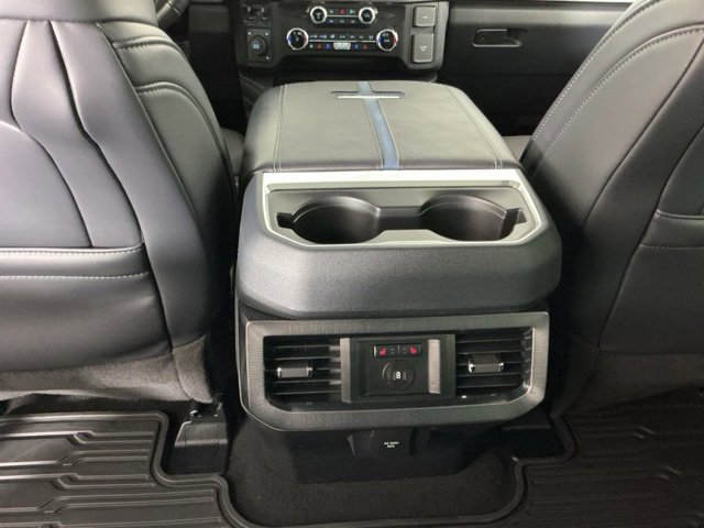Certified 2025 Ford F450 Platinum w/ FX4 Off-Road Package image 30