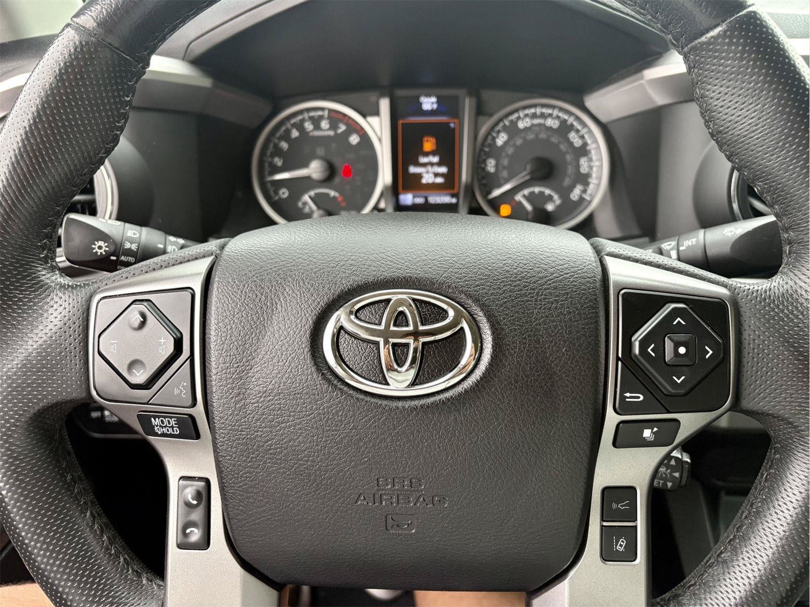 Used 2022 Toyota Tacoma SR5 RWD image 19