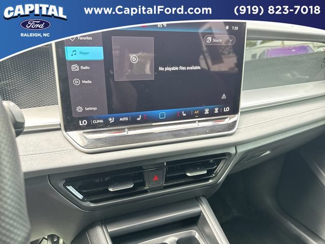 Used 2026 Volkswagen Tiguan SE R-Line AWD/4WD image 27