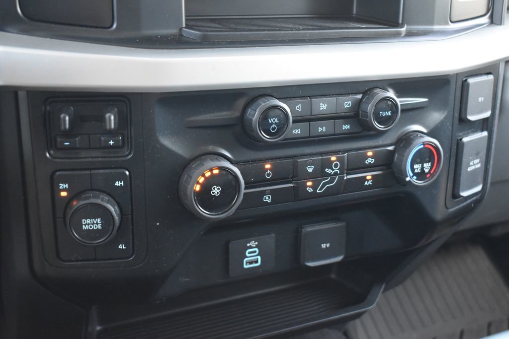 Certified 2024 Ford F350 XLT AWD/4WD image 13
