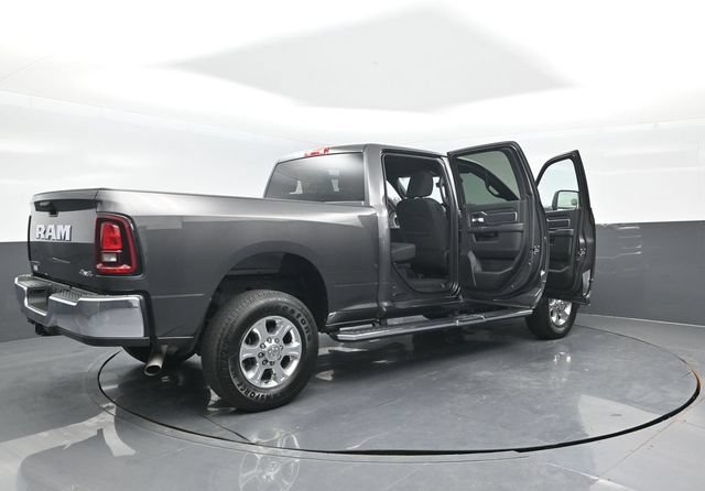Used 2025 RAM 2500 Big Horn AWD/4WD image 25