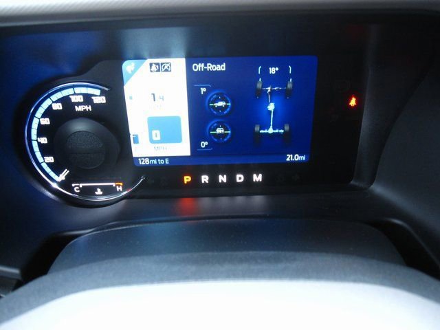 Certified 2023 Ford Bronco Wildtrak image 11