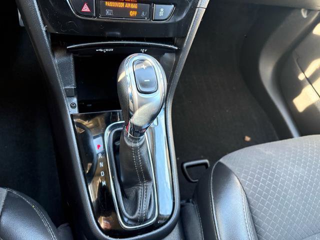 Used 2021 Buick Encore Preferred image 18