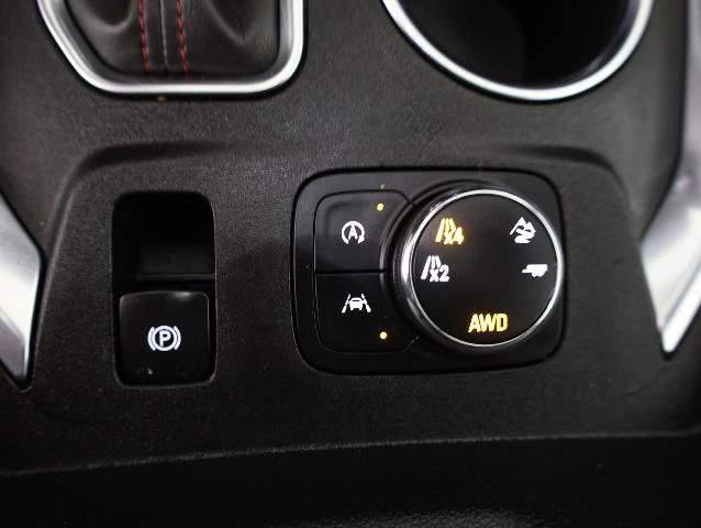 Used 2022 Chevrolet Traverse RS image 20