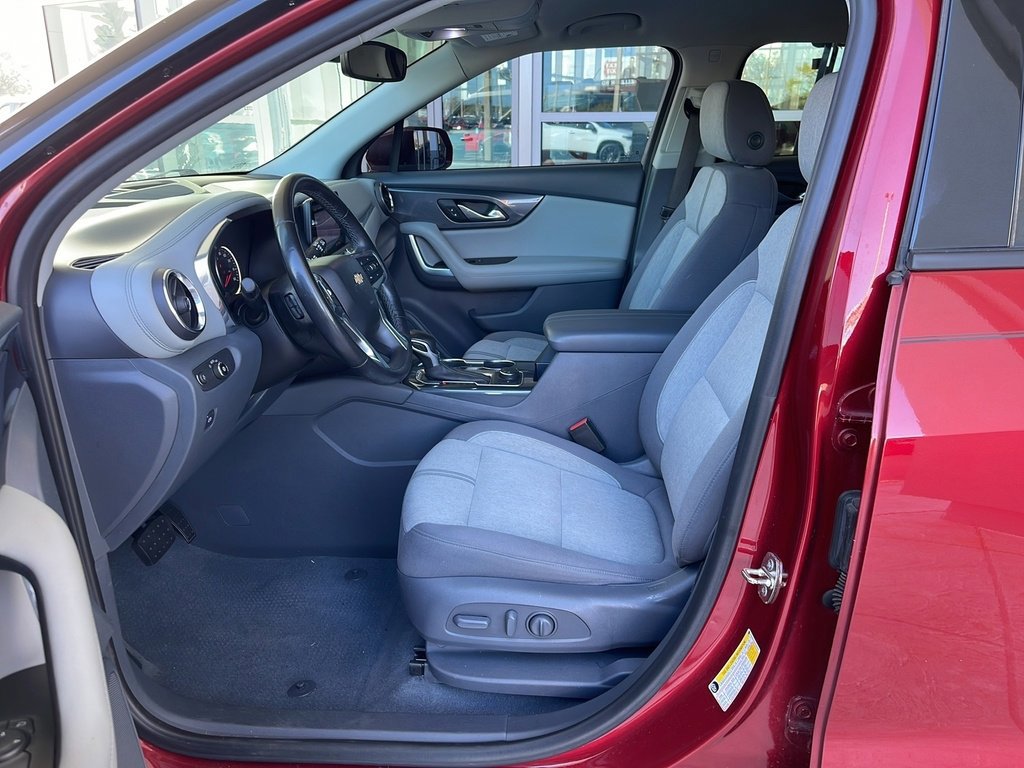 Used 2019 Chevrolet Blazer LT image 12