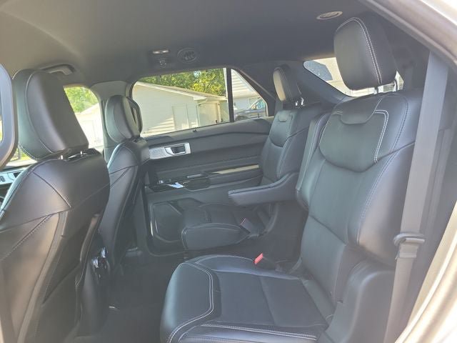 Certified 2023 Ford Explorer ST w/ Equipment Group 401A AWD/4WD image 30