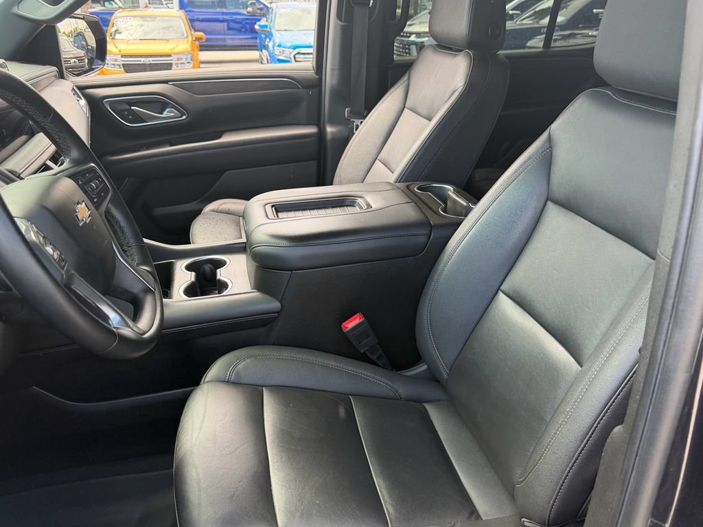 Used 2023 Chevrolet Tahoe LT w/ Luxury Package RWD image 11