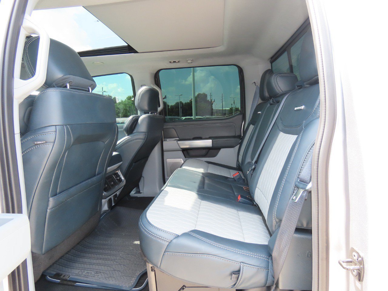 Certified 2024 Ford F250 Limited w/ FX4 Off-Road Package AWD/4WD image 19