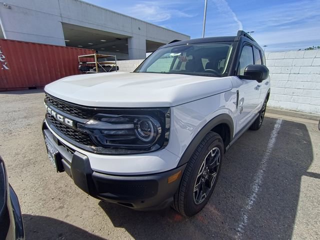 Certified 2025 Ford Bronco Sport Outer Banks w/ Outer Banks Tech Package+ AWD/4WD image 4