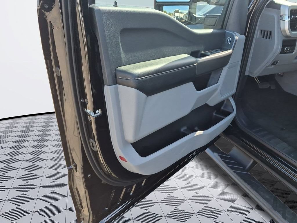 Certified 2026 Ford F250 XLT w/ FX4 Off-Road Package AWD/4WD image 9