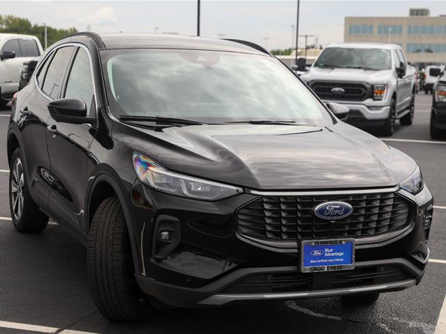 Certified 2024 Ford Escape Platinum AWD/4WD image 7