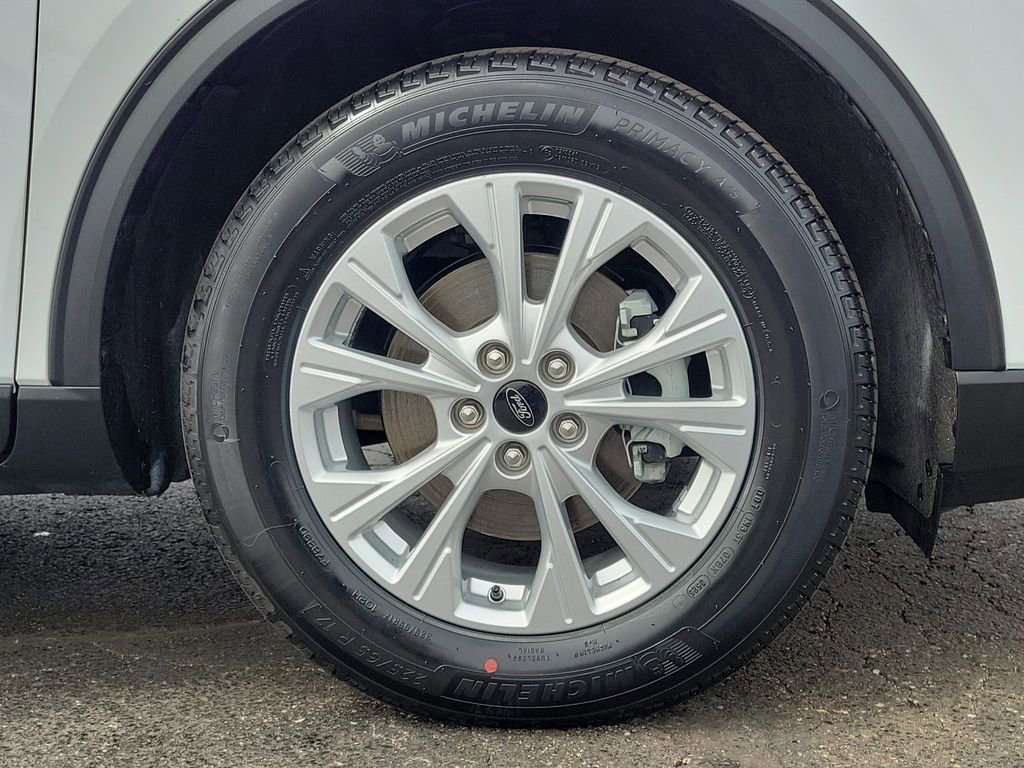 Certified 2023 Ford Escape Active w/ Tech Pack #2 image 9