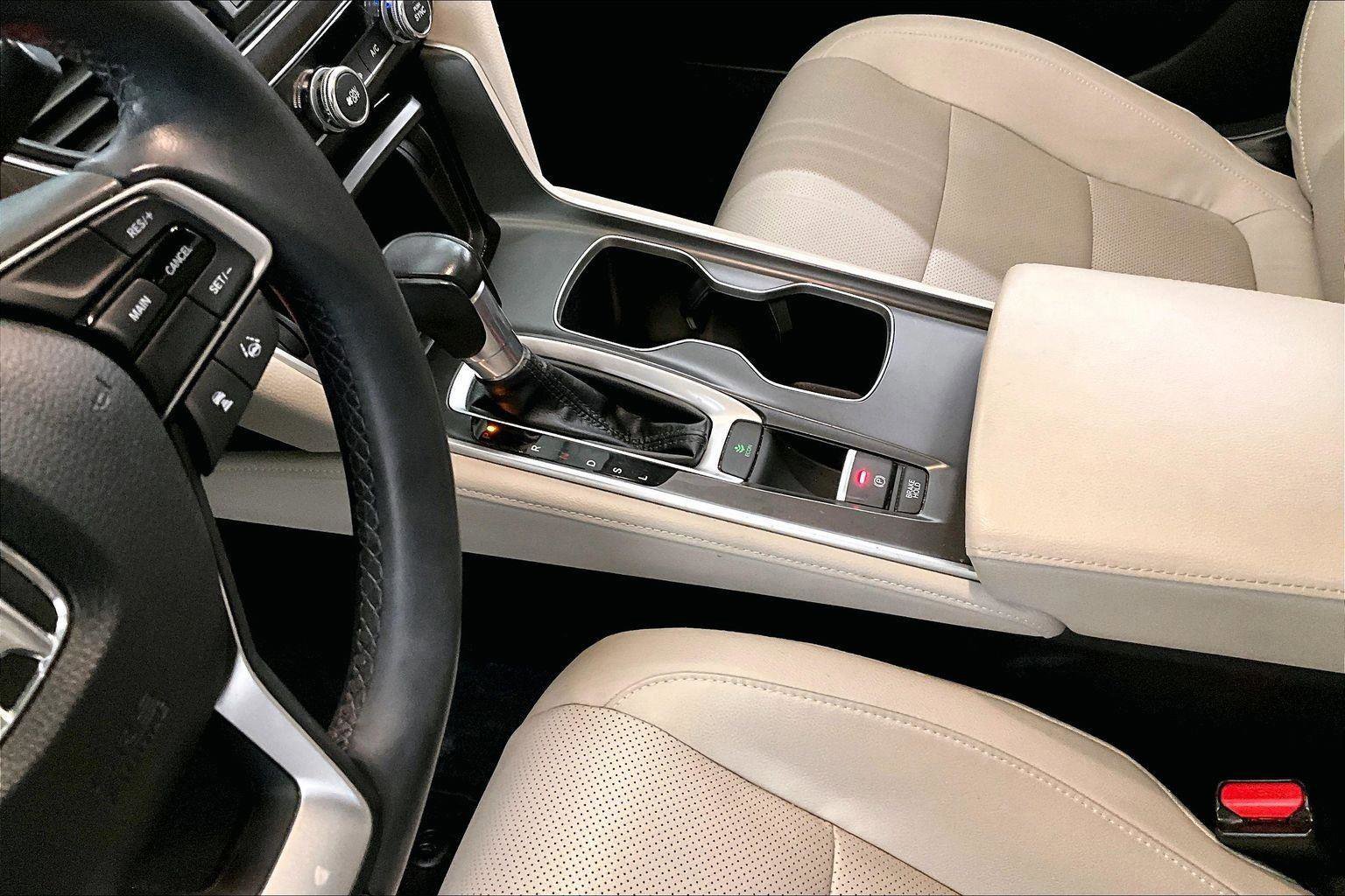 Used 2018 Honda Accord EX-L image 16